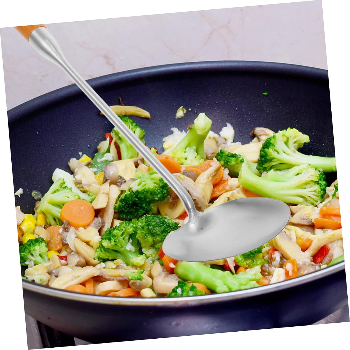 CHILDWEET Stainless Steel Wok Turner with - Wooden Handle Versatile Stir Fry Spatula for Cooking Flipping and Frying Kitchen Utensil with Seamless Design and